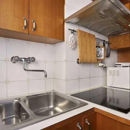 Across The River Lägenhet *