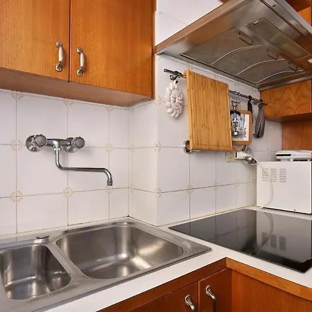 Across The River Lägenhet *